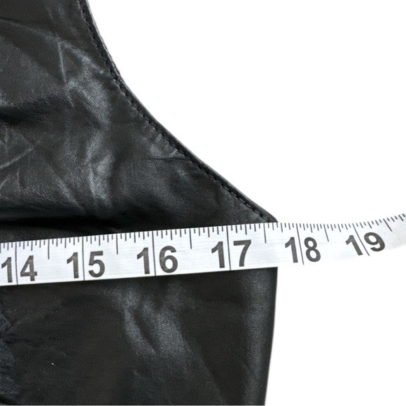 *VINTAGE* Wilson’s Leather Vest Black Size Medium - Picture 5 of 6